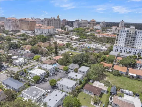 3599 SW 17th Street Miami FL 33145