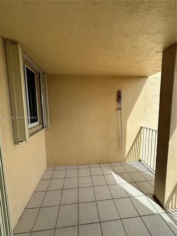 814 NW 36th Avenue Miami FL 33125