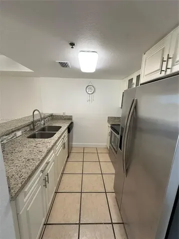 814 NW 36th Avenue Miami FL 33125