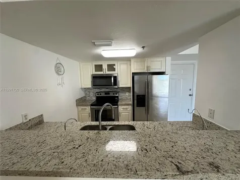 814 NW 36th Avenue Miami FL 33125