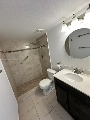 814 NW 36th Avenue Miami FL 33125