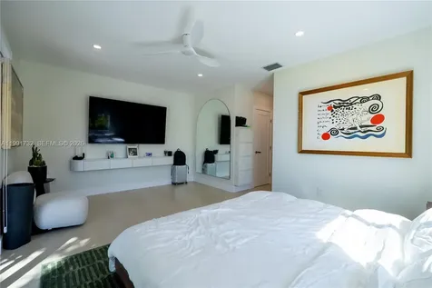 7548 Adventure Avenue North Bay Village FL 33141