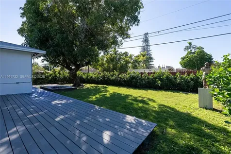 7548 Adventure Avenue North Bay Village FL 33141