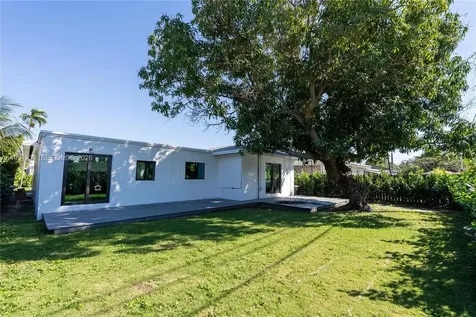 7548 Adventure Avenue North Bay Village FL 33141