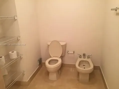 2501 SW 37 Avenue Miami FL 33133