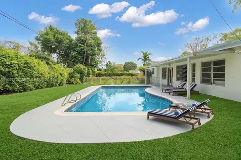 8285 SW 104th Street Miami FL 33156