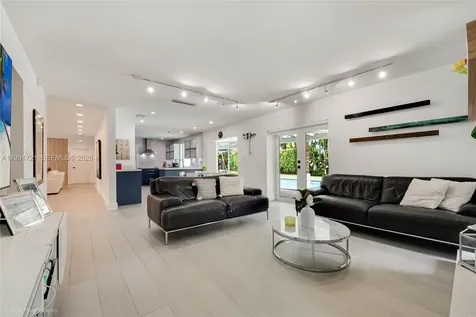 10330 SW 71st Avenue Pinecrest FL 33156