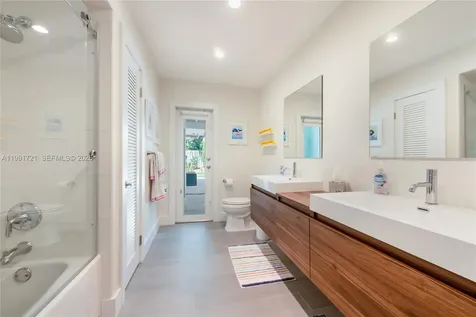 10330 SW 71st Avenue Pinecrest FL 33156