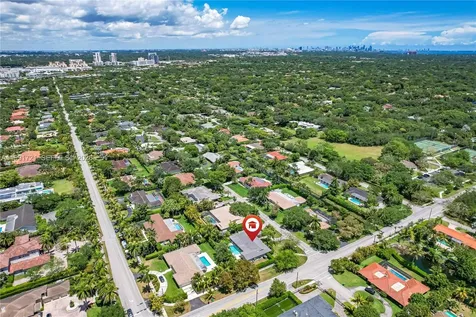 10330 SW 71st Avenue Pinecrest FL 33156