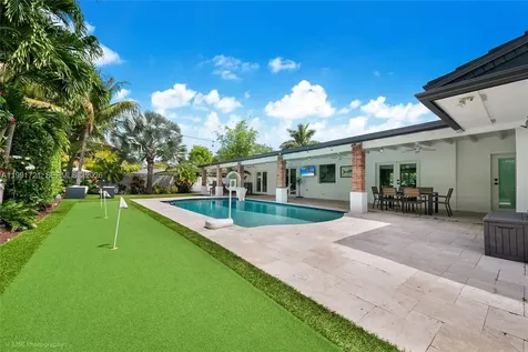 10330 SW 71st Avenue Pinecrest FL 33156