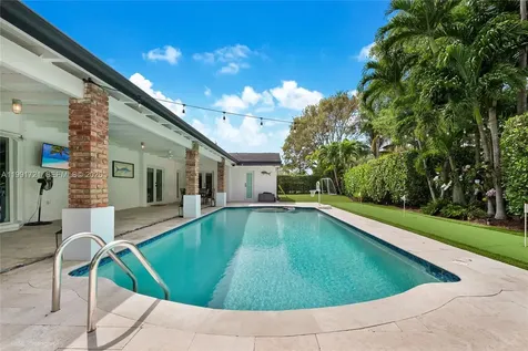 10330 SW 71st Avenue Pinecrest FL 33156