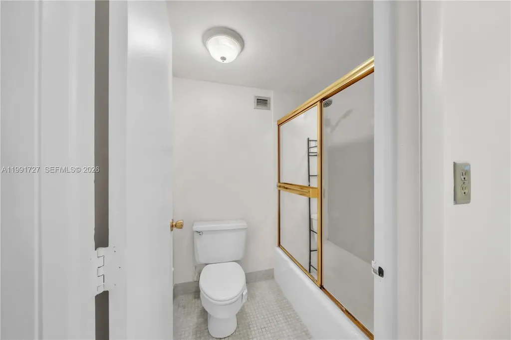 3800 S Ocean Drive Hollywood FL 33019