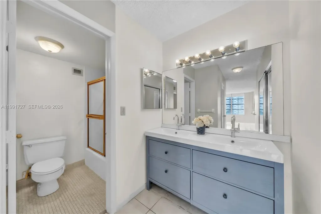3800 S Ocean Drive Hollywood FL 33019
