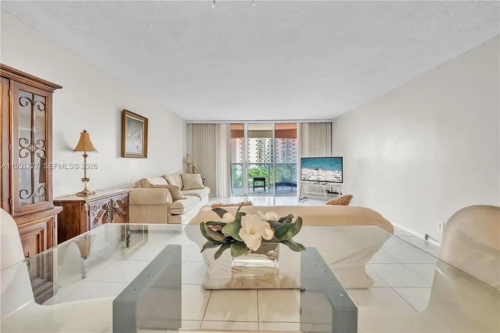 3800 S Ocean Drive Hollywood FL 33019