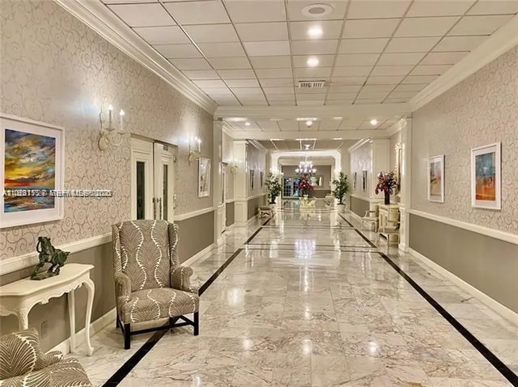 3800 S Ocean Drive Hollywood FL 33019