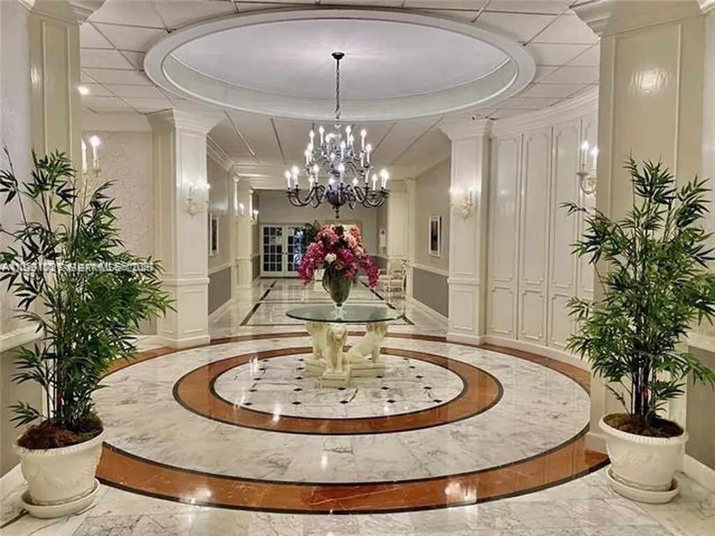 3800 S Ocean Drive Hollywood FL 33019