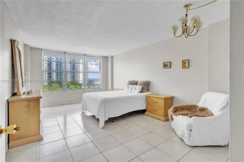 3800 S Ocean Drive Hollywood FL 33019