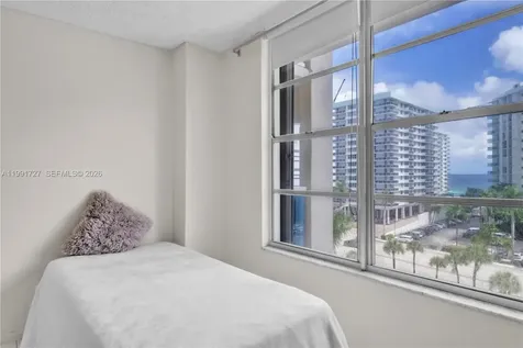 3800 S Ocean Drive Hollywood FL 33019