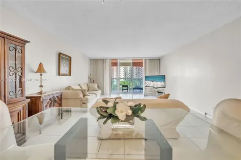 3800 S Ocean Drive Hollywood FL 33019