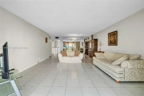 3800 S Ocean Drive Hollywood FL 33019