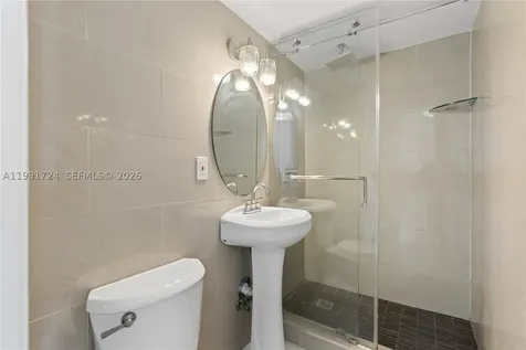 3675 N Country Club Drive Aventura FL 33180
