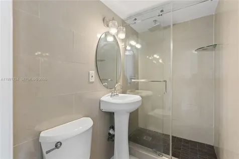 3675 N Country Club Drive Aventura FL 33180