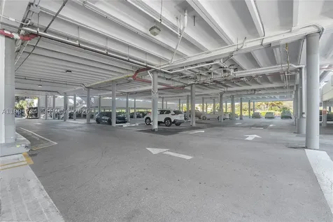 3675 N Country Club Drive Aventura FL 33180