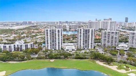 3675 N Country Club Drive Aventura FL 33180