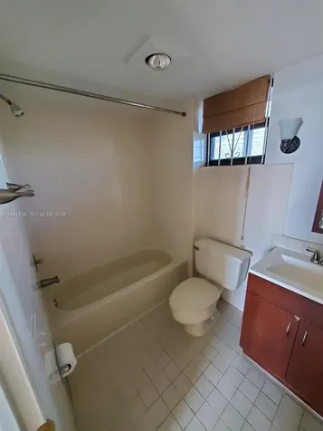 555 NE 30th Street Miami FL 33137-4350