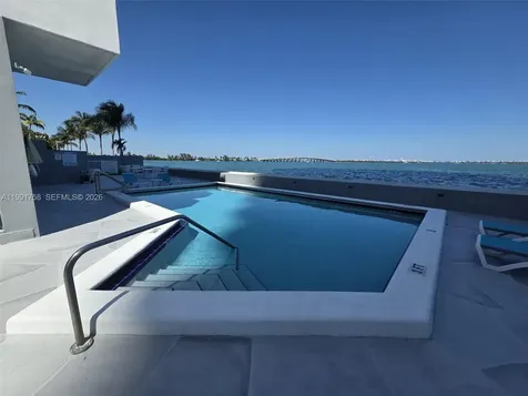 555 NE 30th Street Miami FL 33137-4350