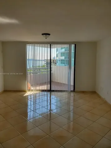 555 NE 30th Street Miami FL 33137-4350