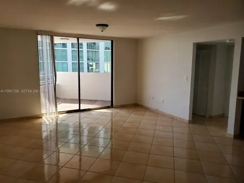 555 NE 30th Street Miami FL 33137-4350
