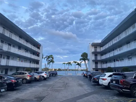443 NE 195th Street Miami FL 33179