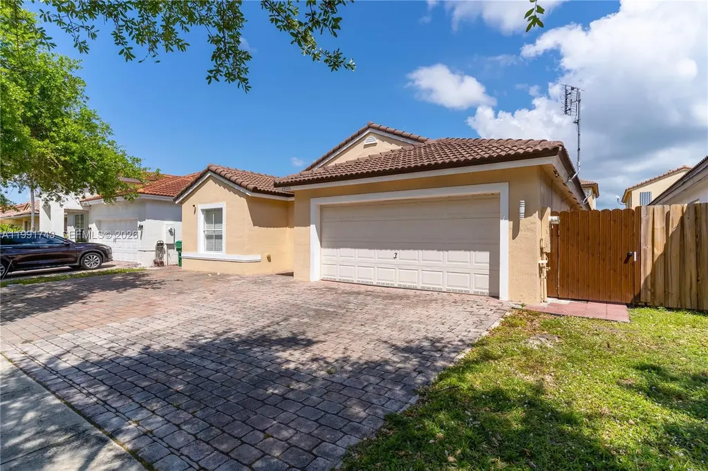 23723 SW 107th Court Homestead FL 33032