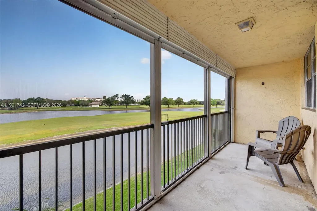 3100 W Rolling Hills Circle Davie FL 33328