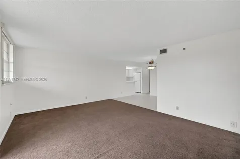 3100 W Rolling Hills Circle Davie FL 33328