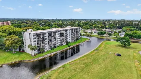 3100 W Rolling Hills Circle Davie FL 33328