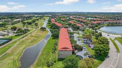 901 SW 128th Terrace Pembroke Pines FL 33027