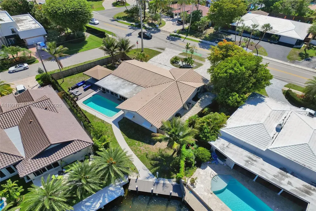 4100 Bayview Drive Fort Lauderdale FL 33308