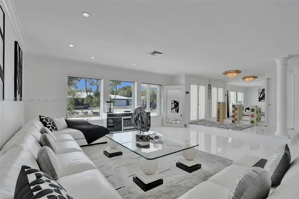 4100 Bayview Drive Fort Lauderdale FL 33308