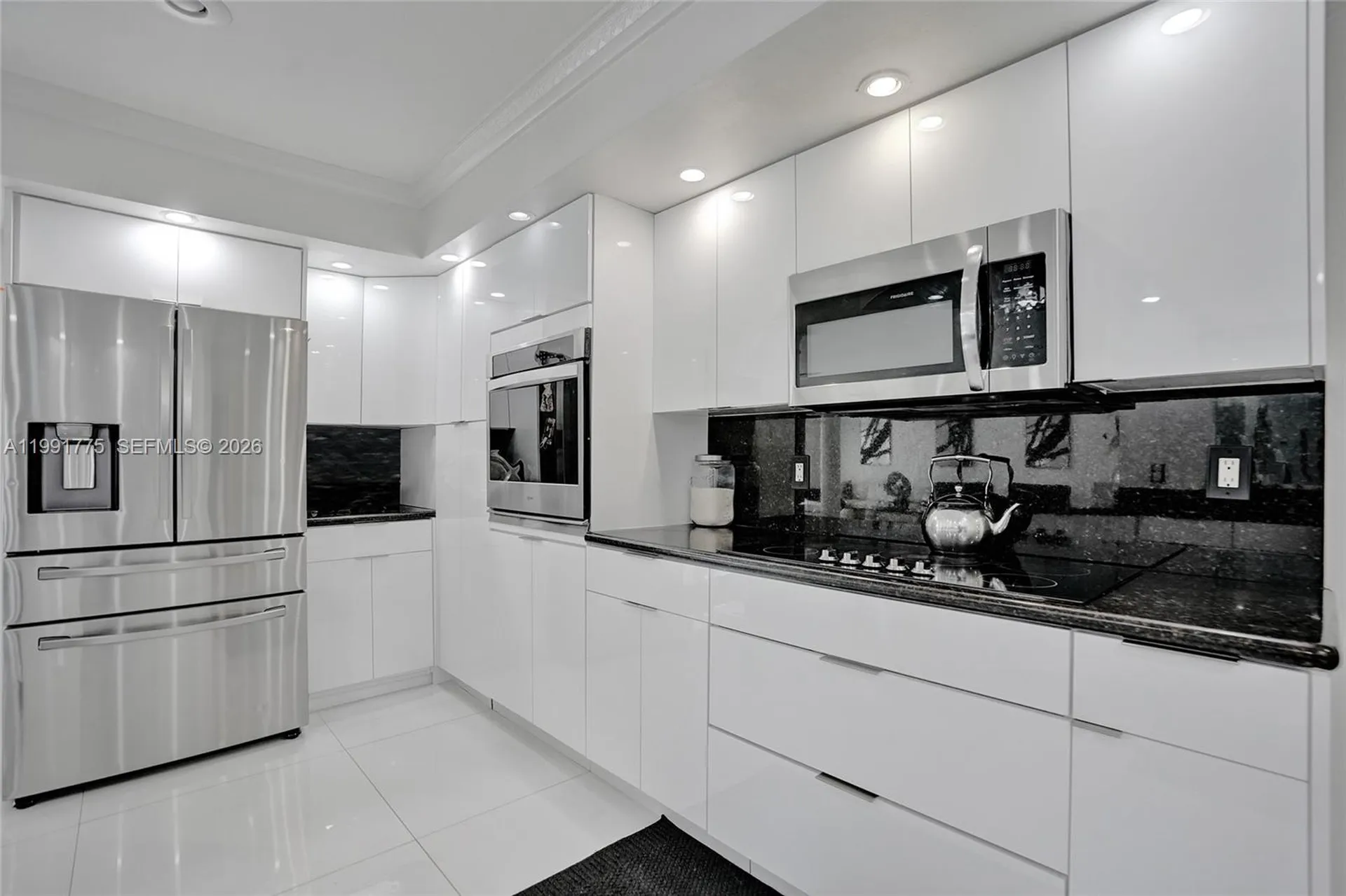 4100 Bayview Drive Fort Lauderdale FL 33308