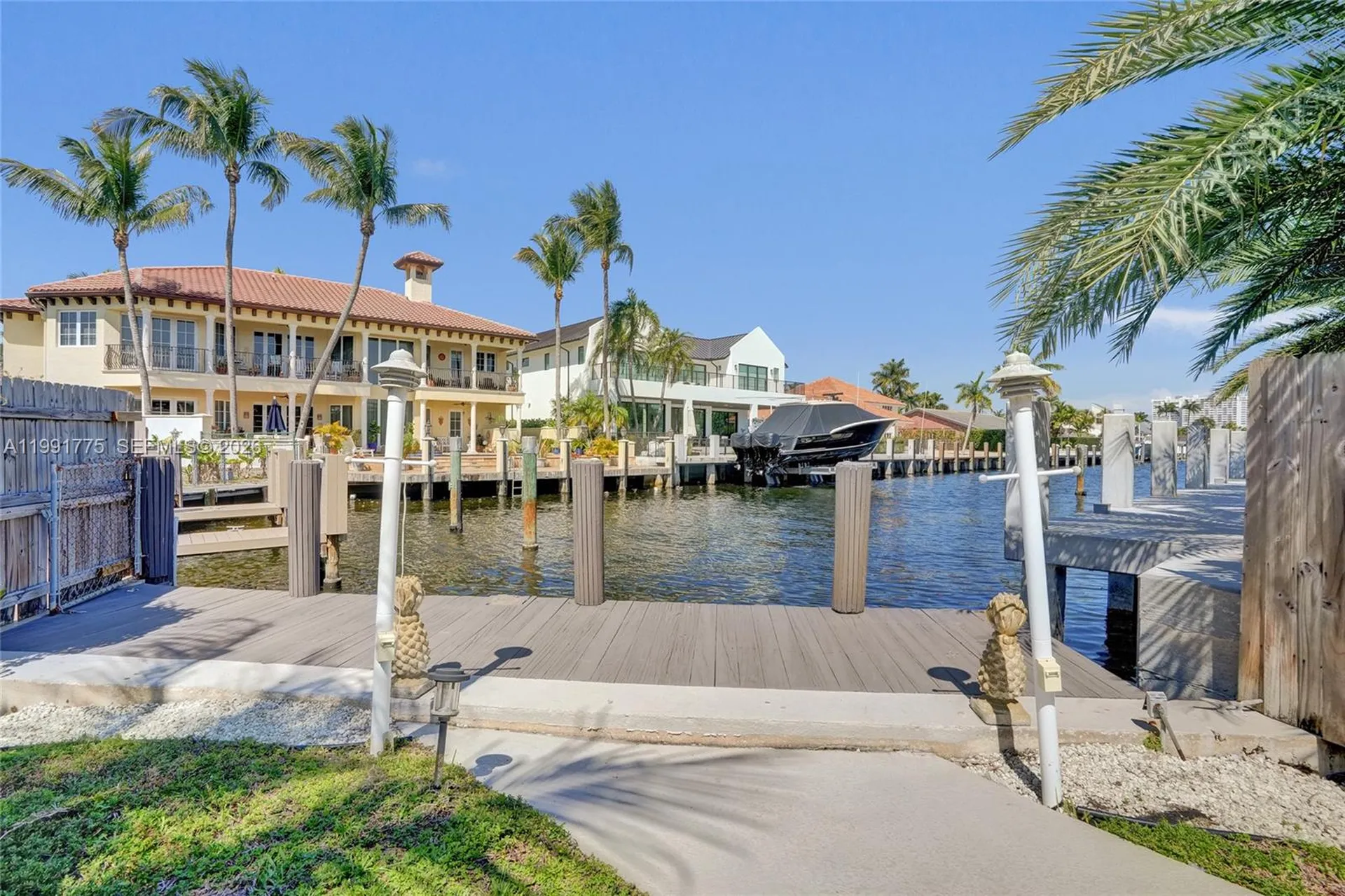 4100 Bayview Drive Fort Lauderdale FL 33308