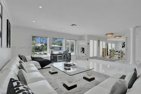 4100 Bayview Drive Fort Lauderdale FL 33308