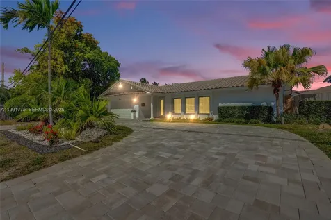 4100 Bayview Drive Fort Lauderdale FL 33308