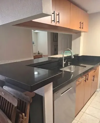 816 NW 11th Street Miami FL 33136