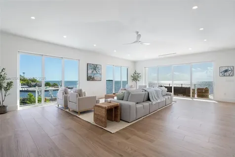 1002 Snapper Lane Key Largo FL 33037