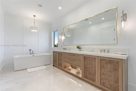 1002 Snapper Lane Key Largo FL 33037