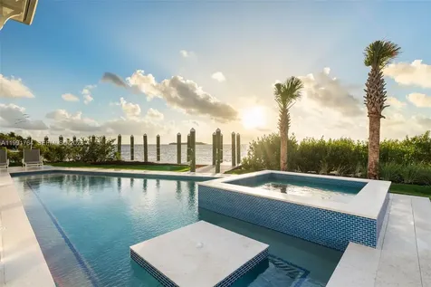 1002 Snapper Lane Key Largo FL 33037