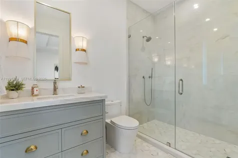 1002 Snapper Lane Key Largo FL 33037