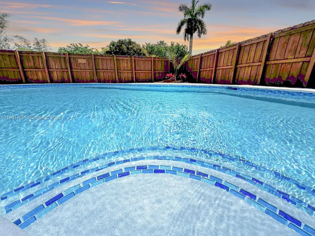 2101 N 56th Avenue Hollywood FL 33021